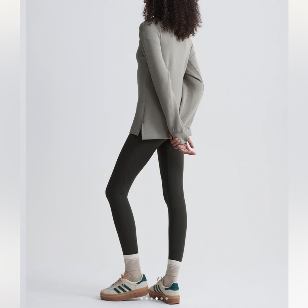 Varley Top - image 6